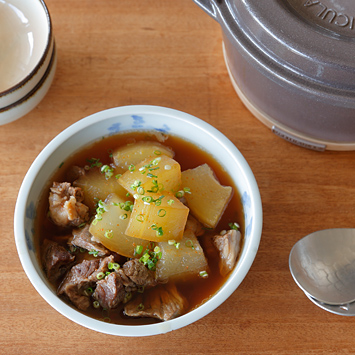 牛すじと冬瓜のやわらか煮