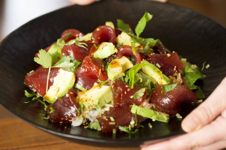 ご飯がもりもり食べられる! 美味しいどんぶりレシピ特集