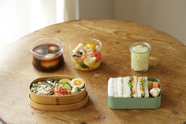 手軽に作れる常備菜は、冷蔵庫にストックすべし!