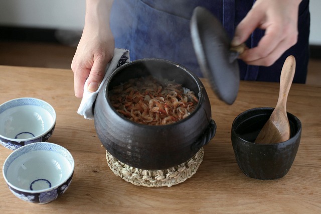 具沢山の炊き込みご飯で体内リセットしませんか?